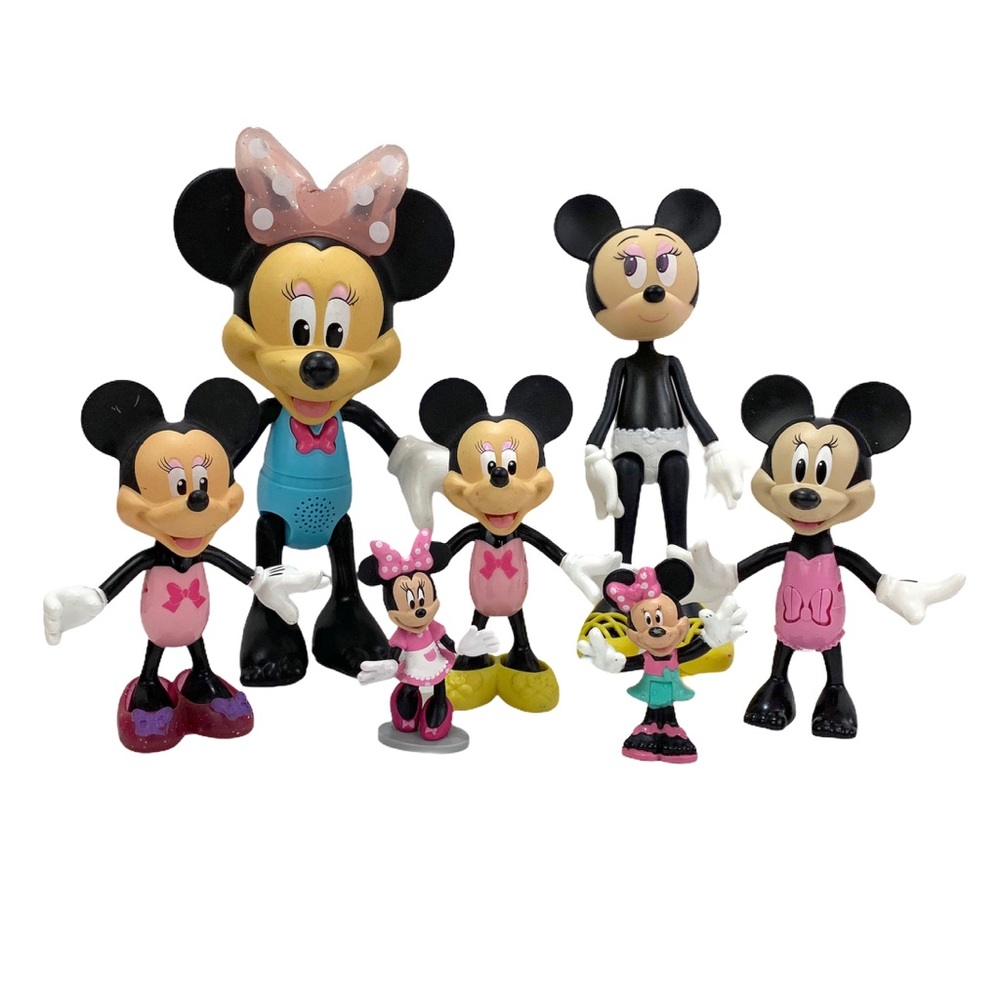 Minnie Mouse Bundle of 7 Figures Toys Collection